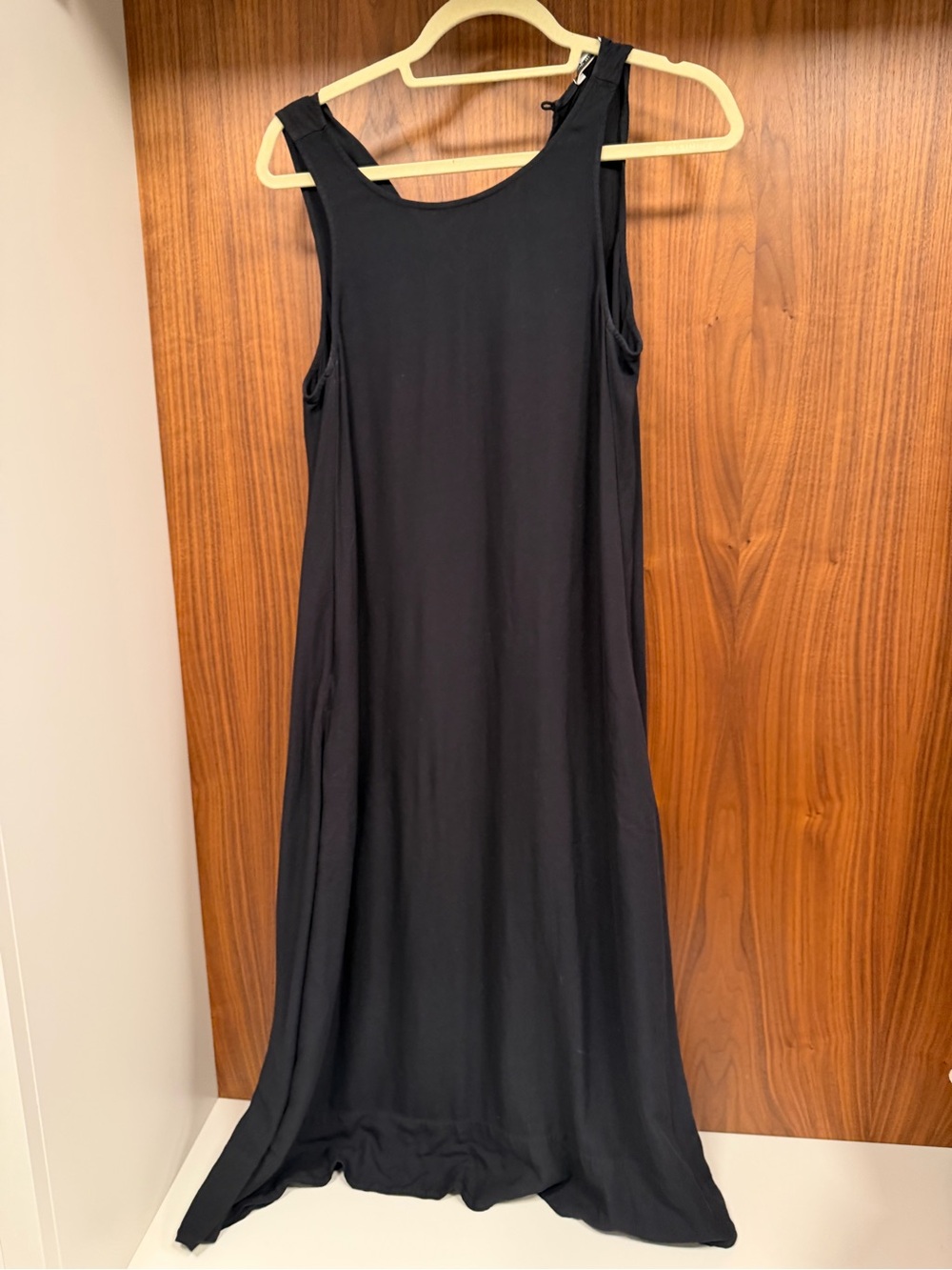 James Perse Classic Black Sleeveless Maxi Dress with pockets